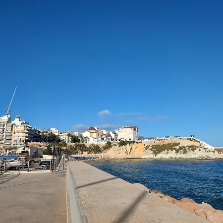 Casa 2 - Centro Benidorm- Solo Mayores De 30 Anos Y Familias * Benidorm