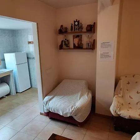 Apartamento Casa 2 - Centro Benidorm- Solo Mayores De 30 Anos Y Familias *